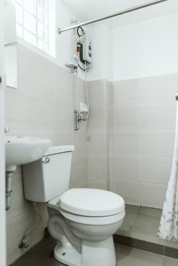 San Agustin Residences Makati City Ngoại thất bức ảnh
