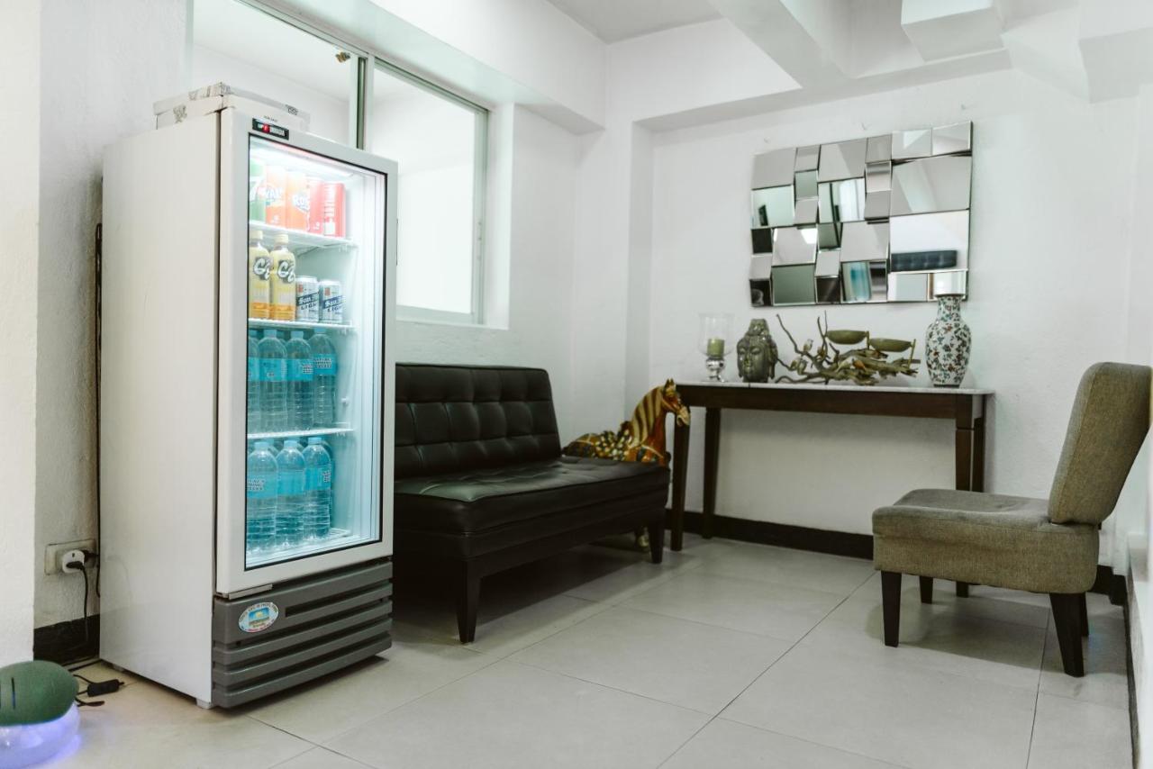 San Agustin Residences Makati City Ngoại thất bức ảnh